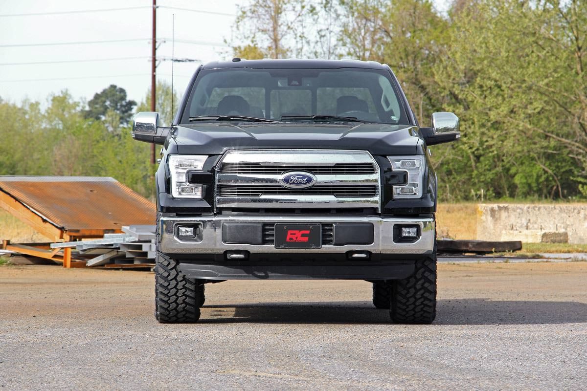 Rough Country (569) 2 Inch leveling Kit | Aluminum | Ford F-150 (14-24)/Raptor (19-20)