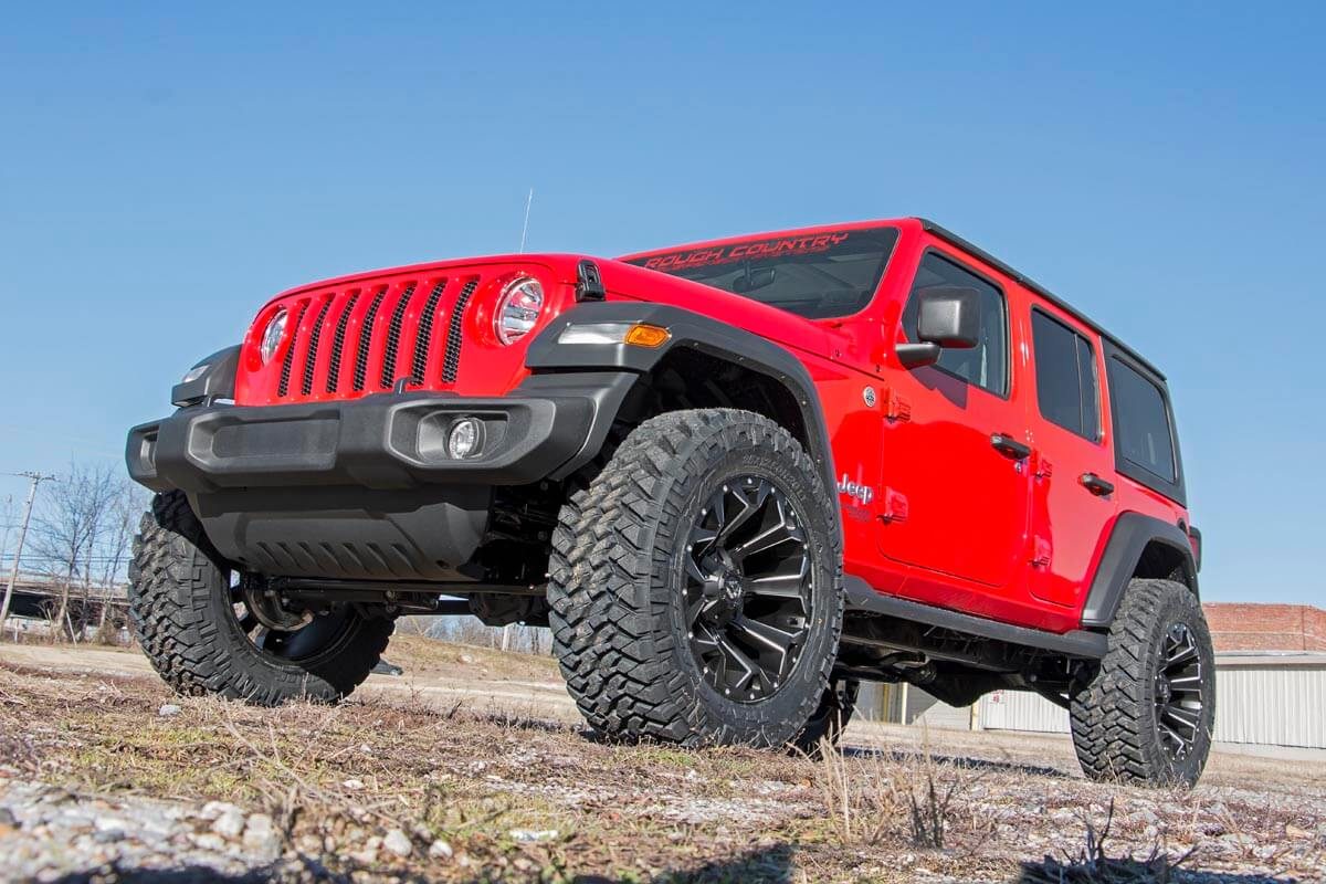 Rough Country (66650) 2.5 Inch Lift Kit | Coils | Vertex | Jeep Wrangler Unlimited Rubicon (18-23)