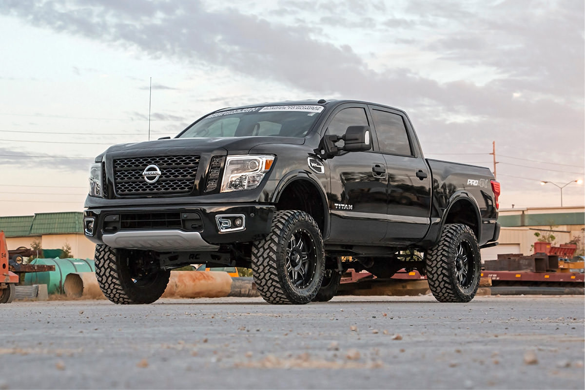 Rough Country (87820A) 6 Inch Lift Kit | Nissan Titan 4WD (2017-2023)
