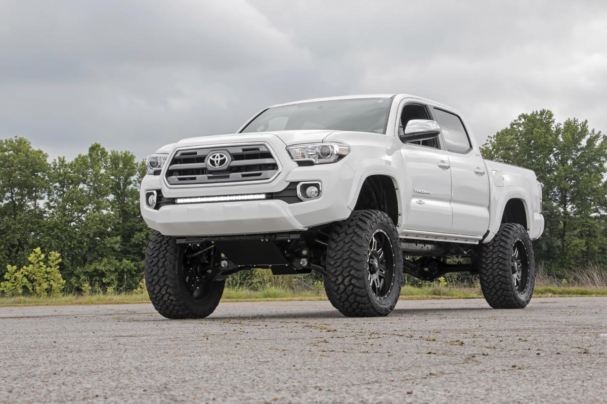 Rough Country (747.20) 6 Inch Lift Kit | Toyota Tacoma 2WD/4WD (2005-2015)