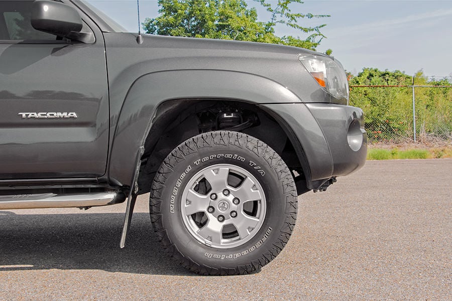 Rough Country (743) 2 Inch Leveling Kit | Toyota Tacoma 2WD/4WD (2005-2023)