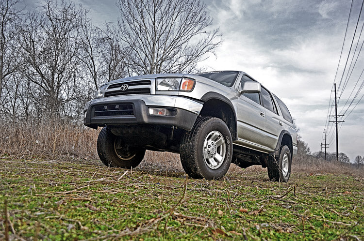 Rough Country (77130) 3 Inch Lift Kit | Toyota 4Runner 2WD/4WD (1996-2002)